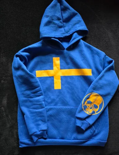 Blusa Peace In War Sweden
