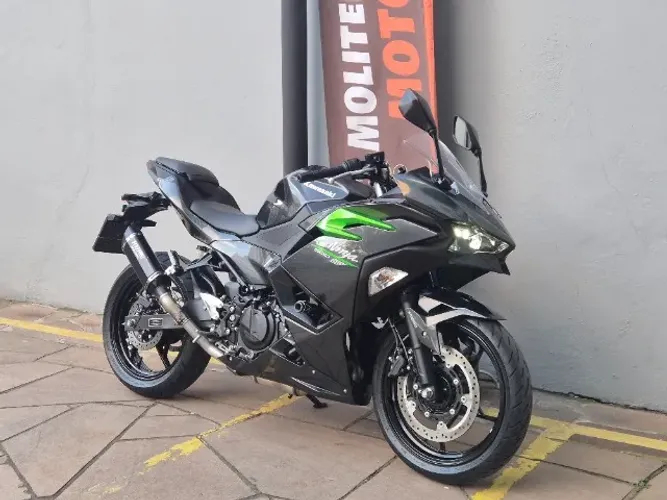 Kawasaki Ninja 500