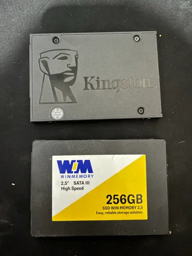 SSD SATA III 256GB e 1TB