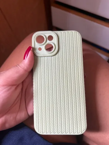 Capa iPhone 14 verde