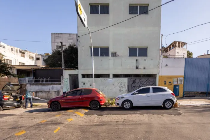 Galpão na Rua João de Paula Franco, 589  600 m²