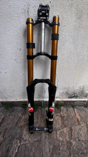 Suspensão marzocchi 
