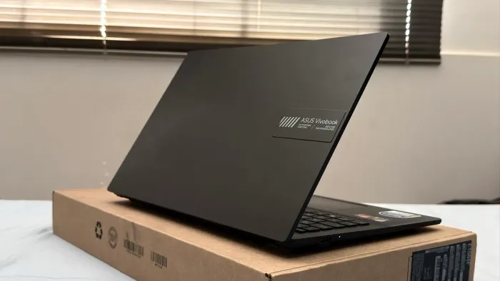 Notebook ASUS VivoBook Go 15 Ryzen 5 | 8GB RAM | 256GB SSD | Windows 11 | Excelente Estado