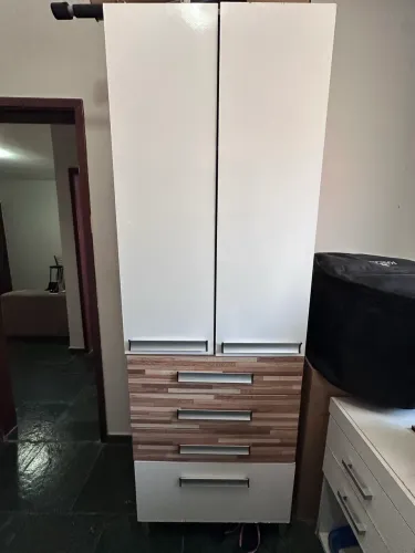Armário lindo e muito funcional