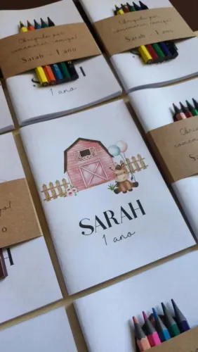 Livros de colorir personalizado ou em lote