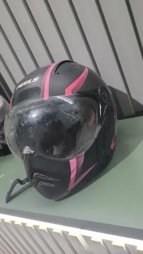 Capacete peels mirage  troco em : celular , som TV 