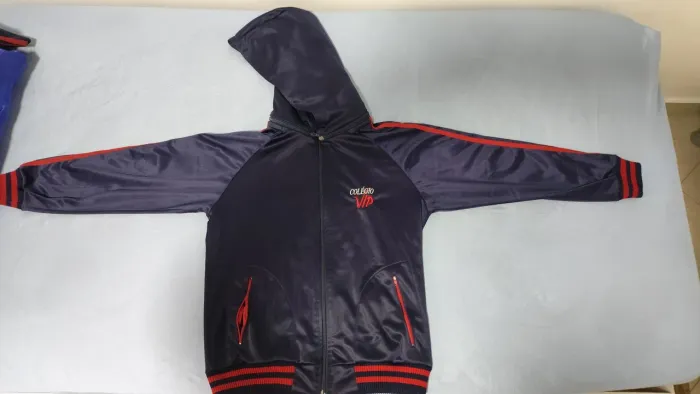 Blusa de Uniforme de Frio Colégio VIP - Tam 14