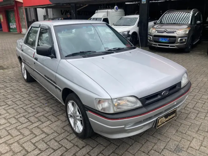 Ford Verona GLX 1.8i / 1.8 4P 1995