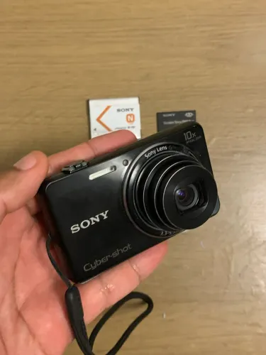 Cybershot wx100 18.2 mega pixel