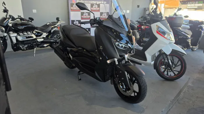 Xmax 250 2022