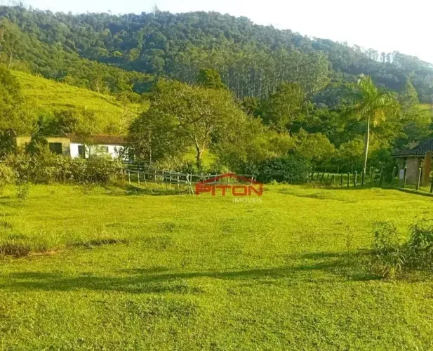 Sítio com 2 quartos à venda, 18000 m² por R$ 950.000 - Cachoeira Grande - Lagoinha/SP