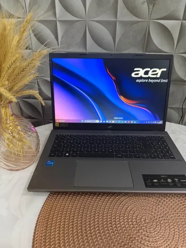 Vendo Notebook Acer i5-12450H 8GB Ram SSD NVMe 256 GB Placa: Intel UHD Graphics 4GB