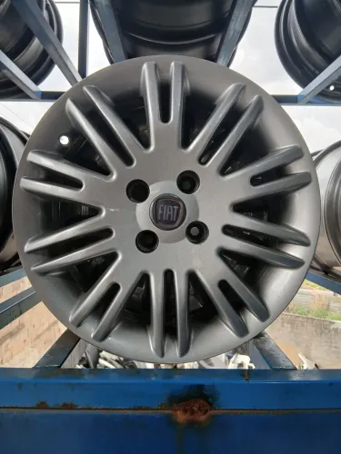 Roda Fiat Linea aro 15