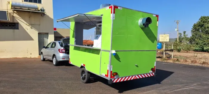 Trailer food pastel caldo de cana