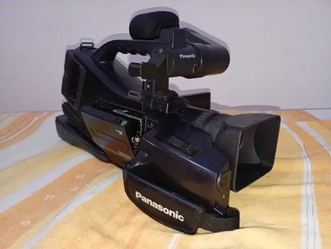 Filmadora AG DVC20 Panasonic