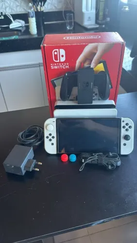 Nintendo Switch OLED desbloqueado