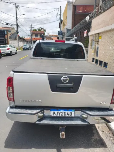 Nissan Frontier SV AT. CD 4X4 2.5 TB Dies. Aut. 2016