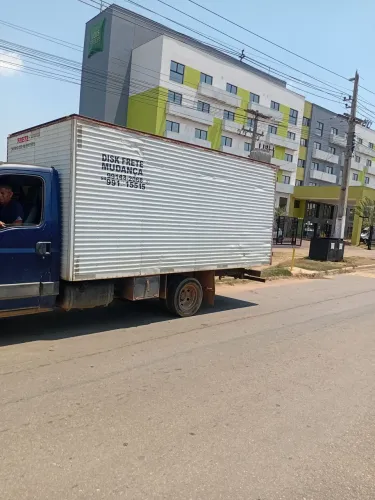 Transporte de mudancas e fretes