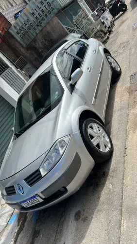 Renault Megane Sedan Dynamique 2.0 16V Aut. 2008