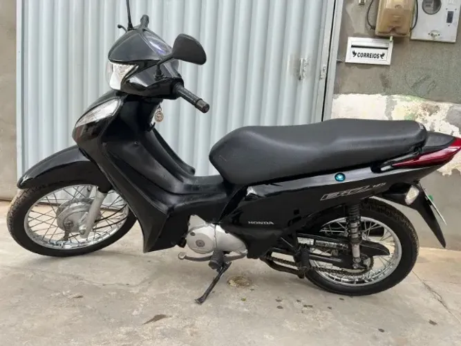 Honda Biz 125 2013 Usada como veículo extra 39.000km