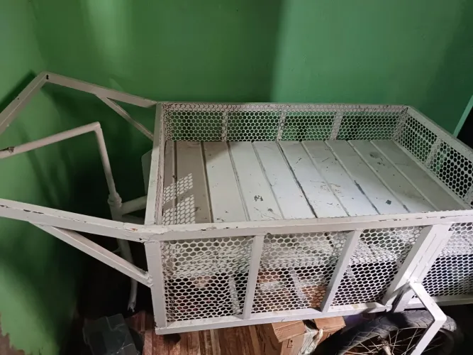 Vendo um carrinho de metalon para vendedor ambulante