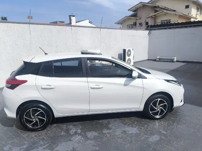 Toyota Yaris XLS 1.5 Flex 16V 5P Aut. 2023