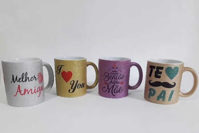 Caneca com Glitter Personalizada