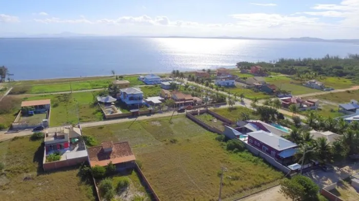 Terrenos no Condomínio Caiçara 360 M2 em Figueira - Arraial do Cabo - RJ-R.G.I