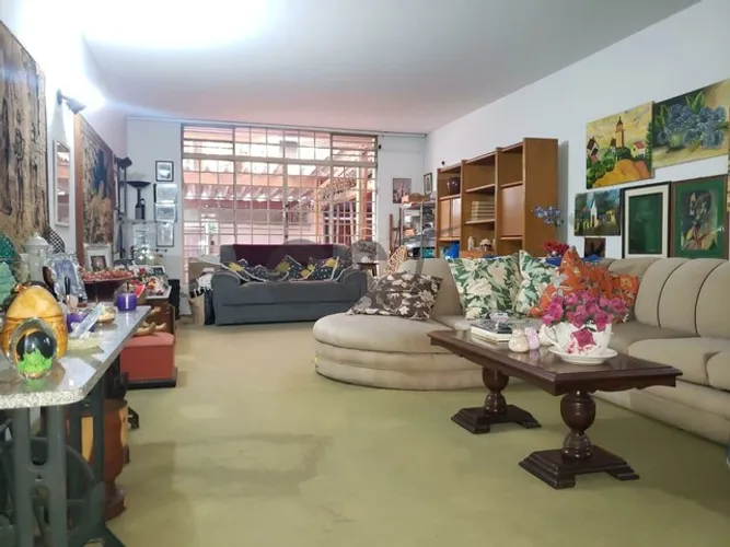 Sobrado - 3 Dormitórios (1 Suíte) à Venda ou para Alugar no Brooklin, São Paulo/SP