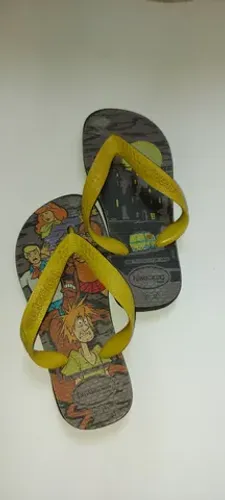 Kit 2 Pares de Sandálias Havaianas Orig Scoob Doo E Homem Aranha-Semi novas tam 27/28