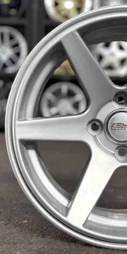 Rodas Zeus aro 15 tala 8