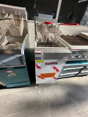 Fritadeira gás 90.000BTUS LG300 Vulcan