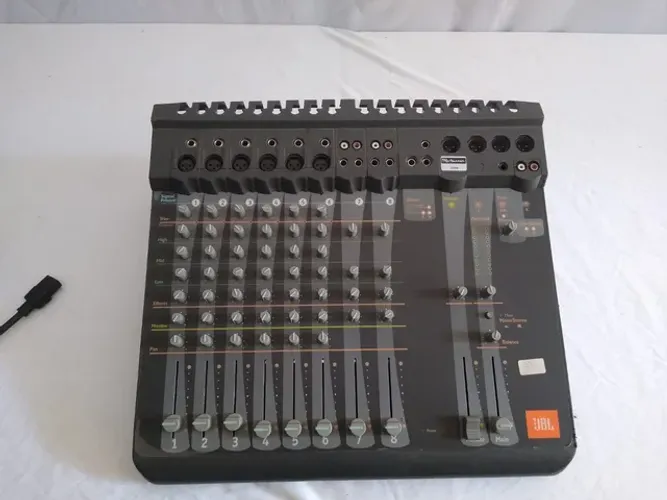 Mesa de som jbl 8 canais