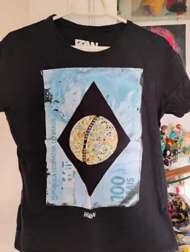 Camiseta Bandeira do Brasil Baw - P