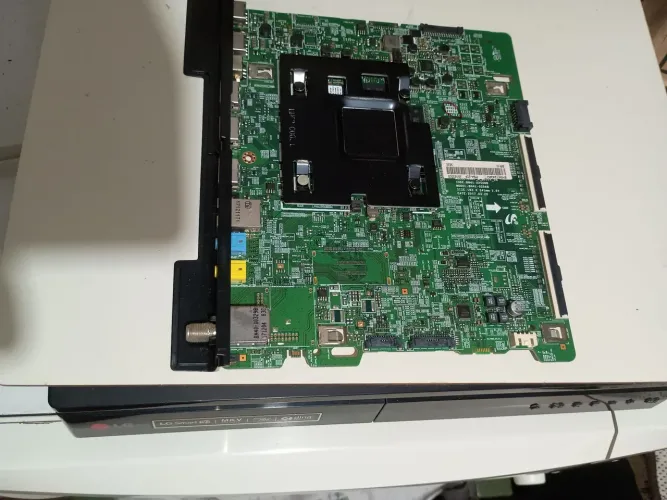 PLACA PARA TV.