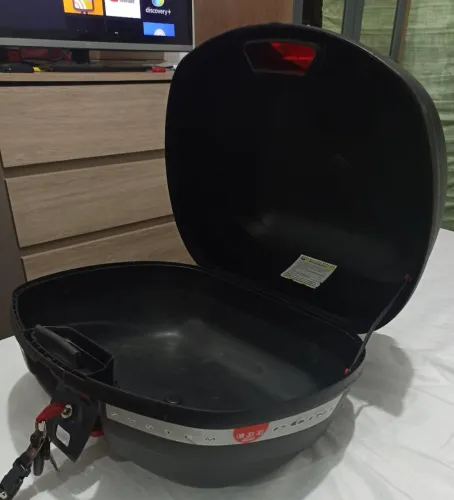Baú Givi