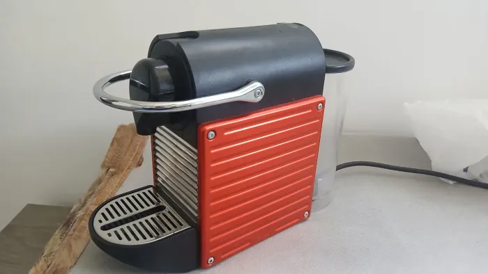 Cafeteira nespresso c60 
