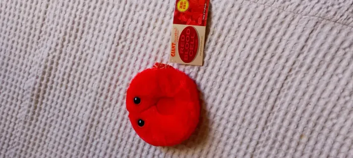 Pelúcia Giant Microbes hemácia para aula de biologia