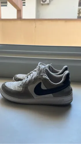 Tênis Air Force 1 - Azul, Branco e Cinza