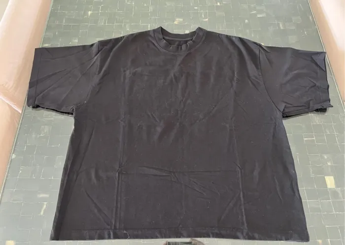 Camiseta preta Oversized EGHO