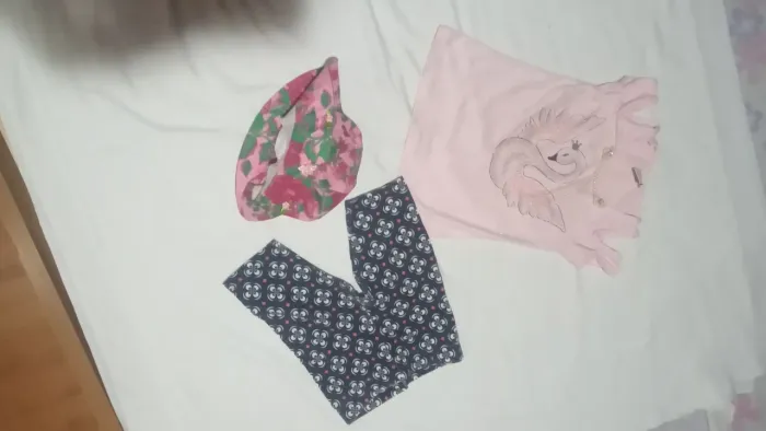 Lote roupa infantil Tamanho 4