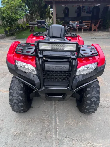 Quadriciclo honda TRX 4x4 muito Novo