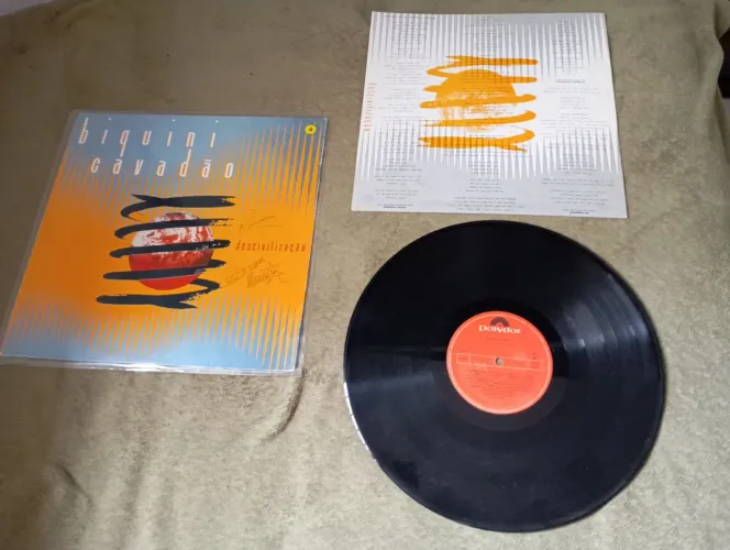 Lp Disco Vinil BIQUÍNI CAVADÃO com Encarte 