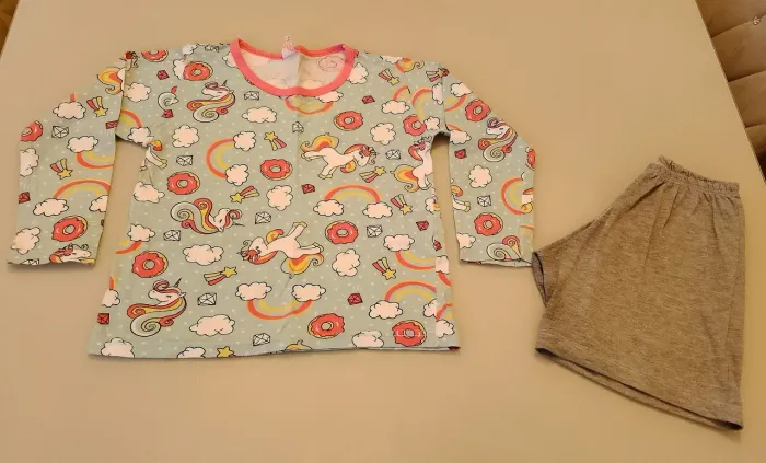 Pijama Infantil Unicórnio - Conforto e Diversão tam 8 no