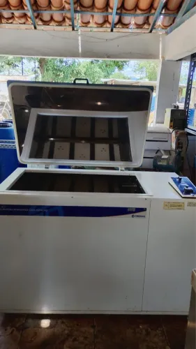 INCUBADORA ORBITAL REFRIGERADA TE-421