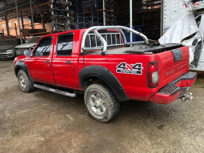 FRONTIER 2.8 2004 MWM 4X4 132CVS VERMELHA DIESEL MANUAL VENDIDA EM PEÇAS