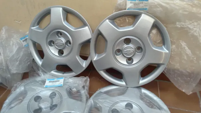 Calotas originais do corsa Montana aro 14 na embalagem original ainda raridade 