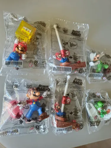 Brinquedos Super Mario McDonald's