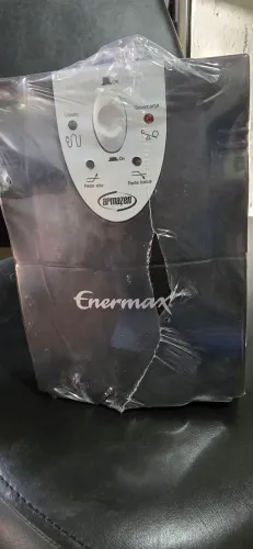 Estabilizador Enermax Armazen 3200VA