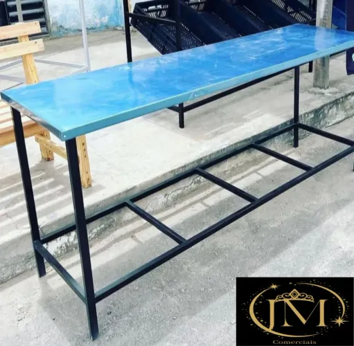 Mesa de Aço Inox com Estrutura Reforçada pronto pra entrega